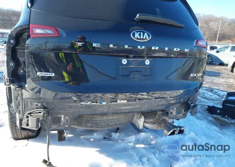 2020 Kia Telluride Ex z USA, uszkodzony, nr VIN 5XYP3DHC6LG083606